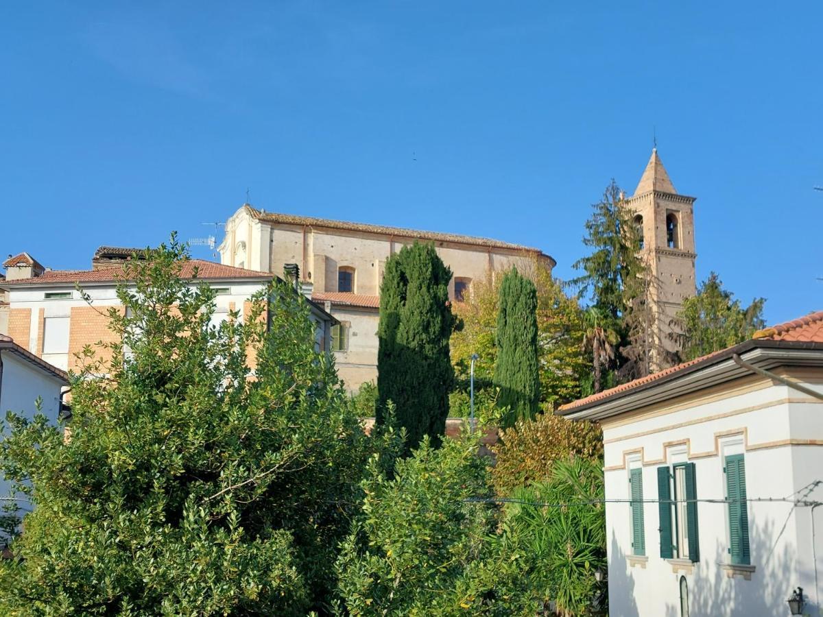 Bed And Breakfast La Pecora Rosa Sant'Omero Kültér fotó